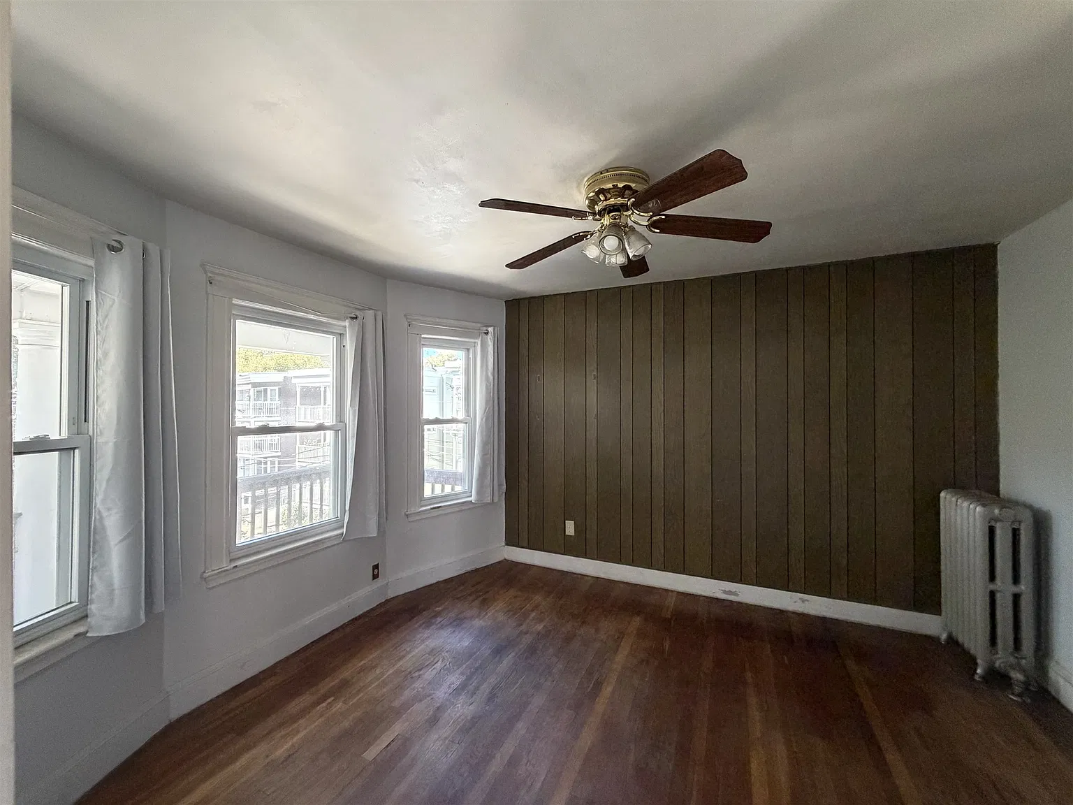 3 bed, 1200 sqft, $3,000 — Photo 3