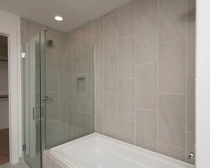 1212 Demonbreun St #1710 — Photo 24