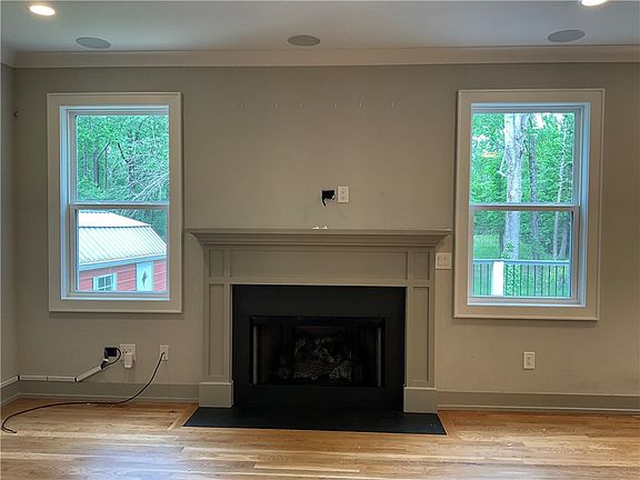5th image of 408 Carol Dr