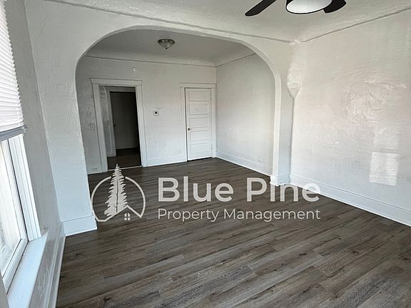 3rd image of 252 N Shilling Ave Unit 1