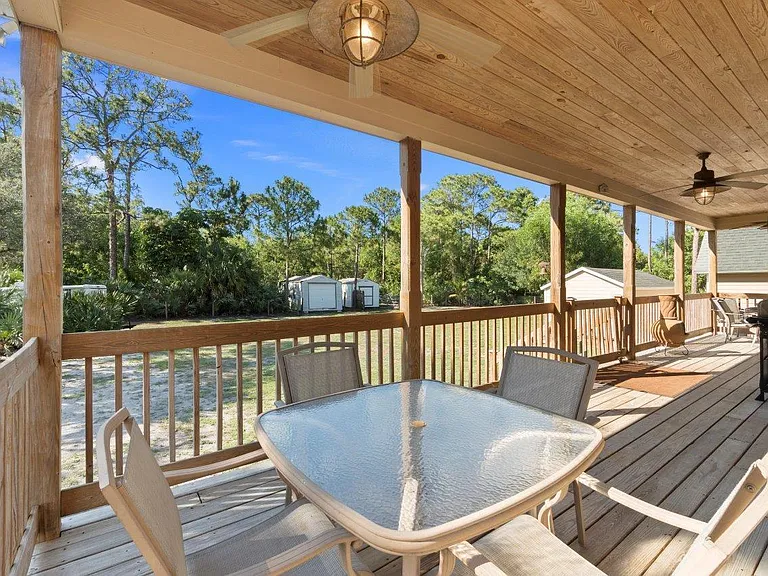 405 SE Salerno Rd — Photo 32