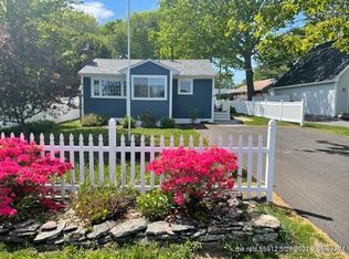 47 Cable St, Wells, ME 04090