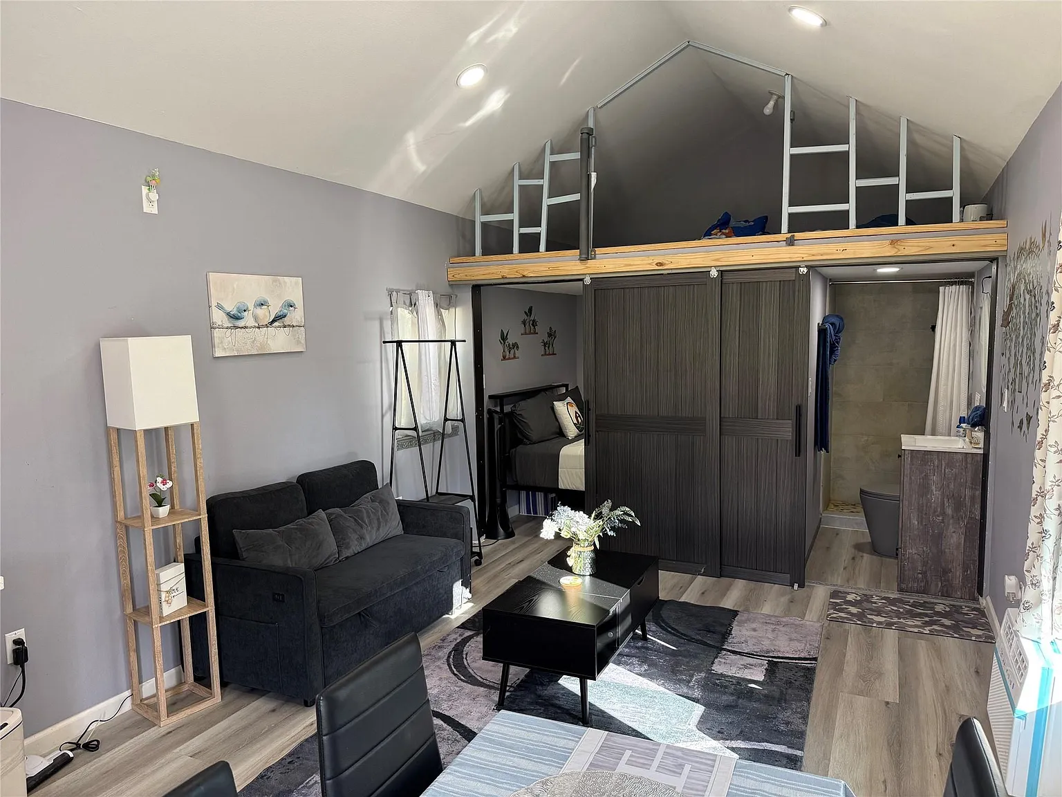 1 bed, 1.0 bath, 384 sqft, $1,500 — Photo 1