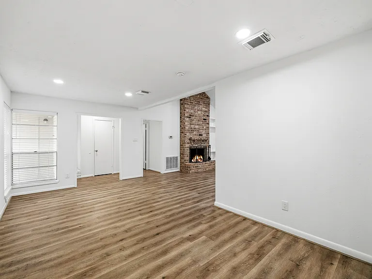 12931 Westella Dr — Photo 14
