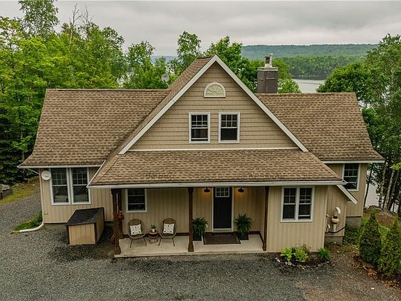2nd image of 780 Stanrock Rd