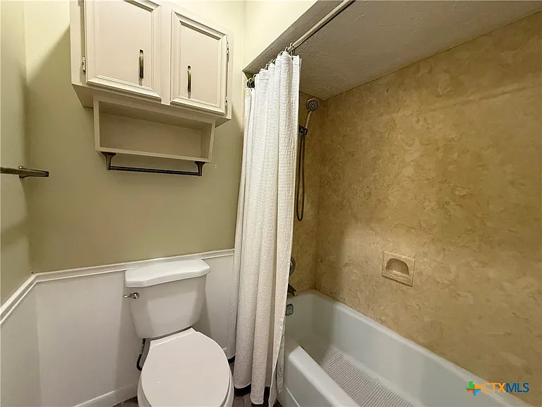 101 Blanco St — Photo 11