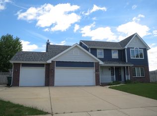 24415 S Blackhawk Dr, Channahon, IL
