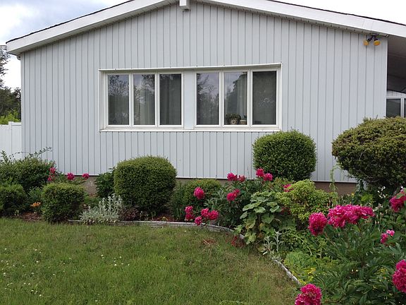 2nd image of 20 Dartmouth Dr