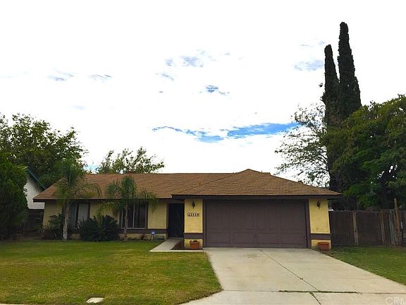 3rd image of 43829 Nathan Dr