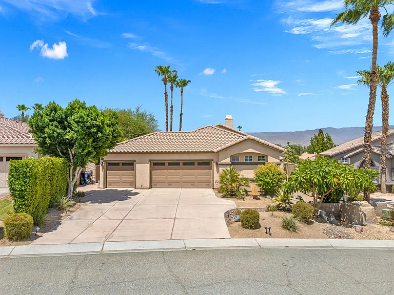 80302 Indian Springs Dr — Photo 49