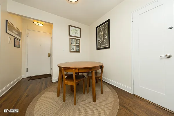 Rented by Citi Habitats | media 25