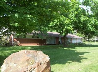 117 Andrews Trce, New Castle, PA 16102