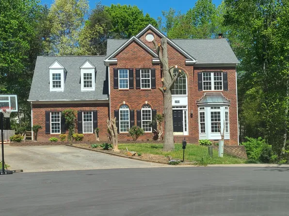 180 Easy St, Mooresville, NC 28117