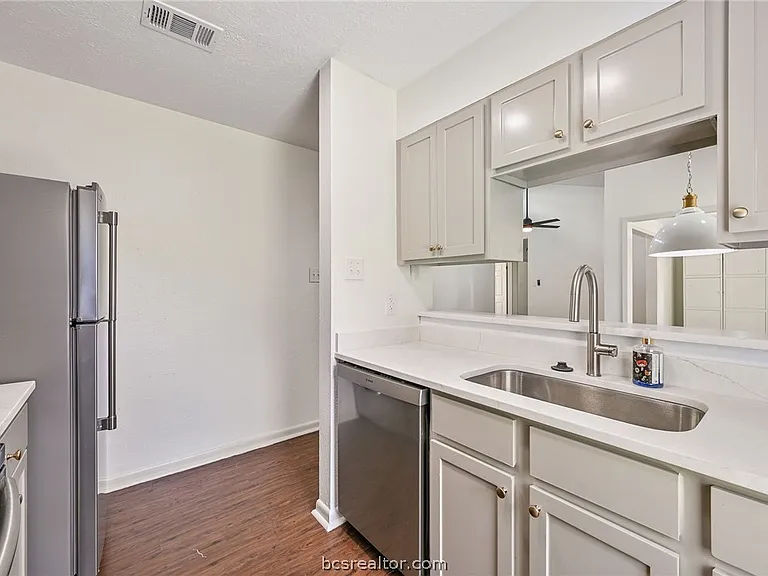 3213 Bahia Dr — Photo 6