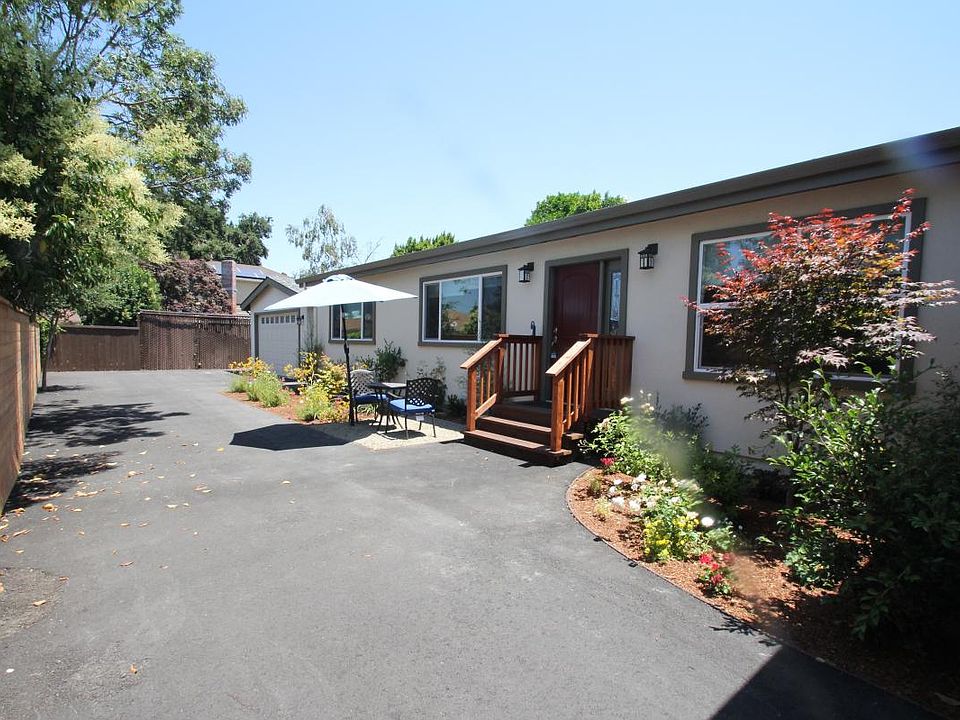 1st image of 315 Orchard Ave
