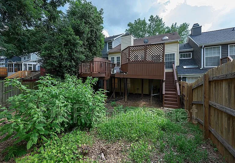 2200 Goodwood Blvd SE — Photo 21
