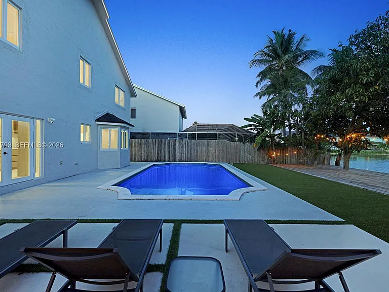 9650 SW 9th Ct — Photo 38