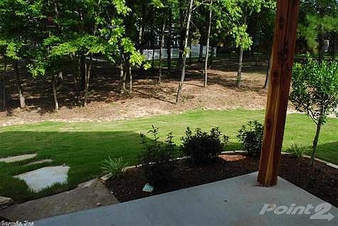 2nd image of 2807 Arbors Cir