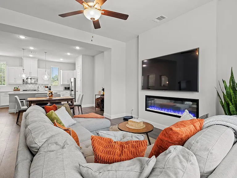 2248 Palomino St — Photo 5