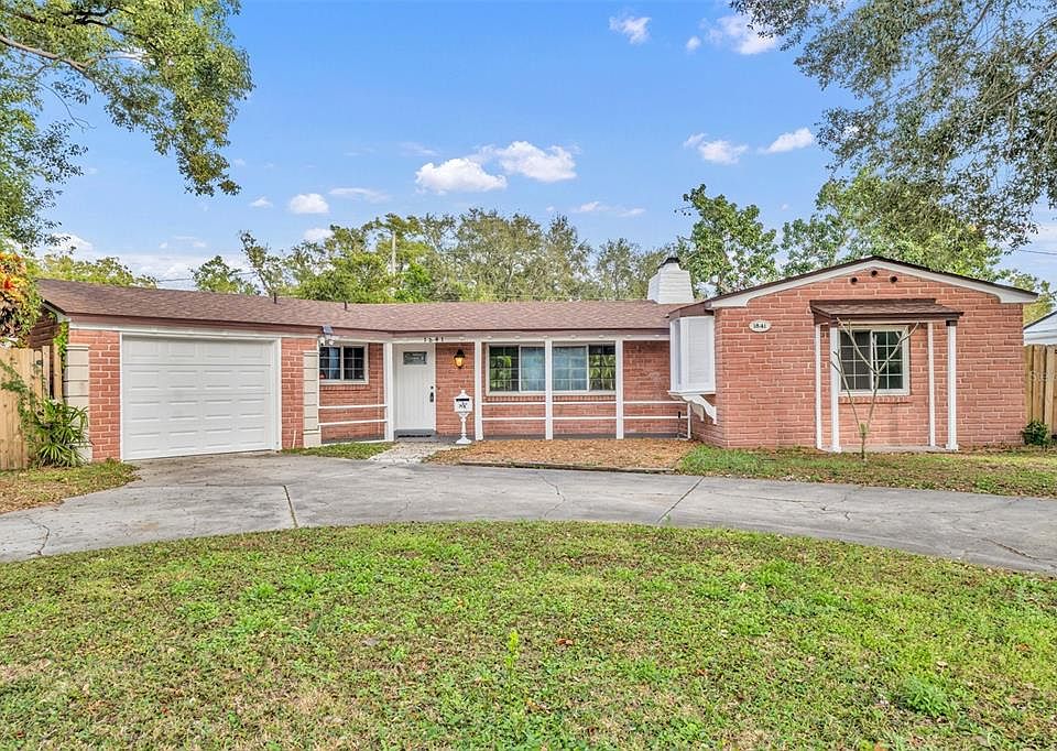 1st image of 1841 Palm Ln