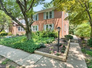 9610 Hillock Ct, Burke, VA 22015