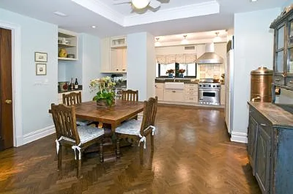 Sold by Corcoran | media 14