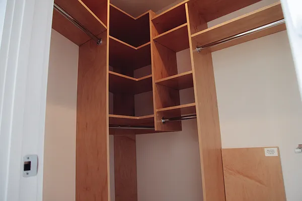 Rented by Belvedere Bridge Realty, LLC | media 27