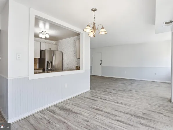 12207 Braxfield Ct #53, Rockville, MD 20852