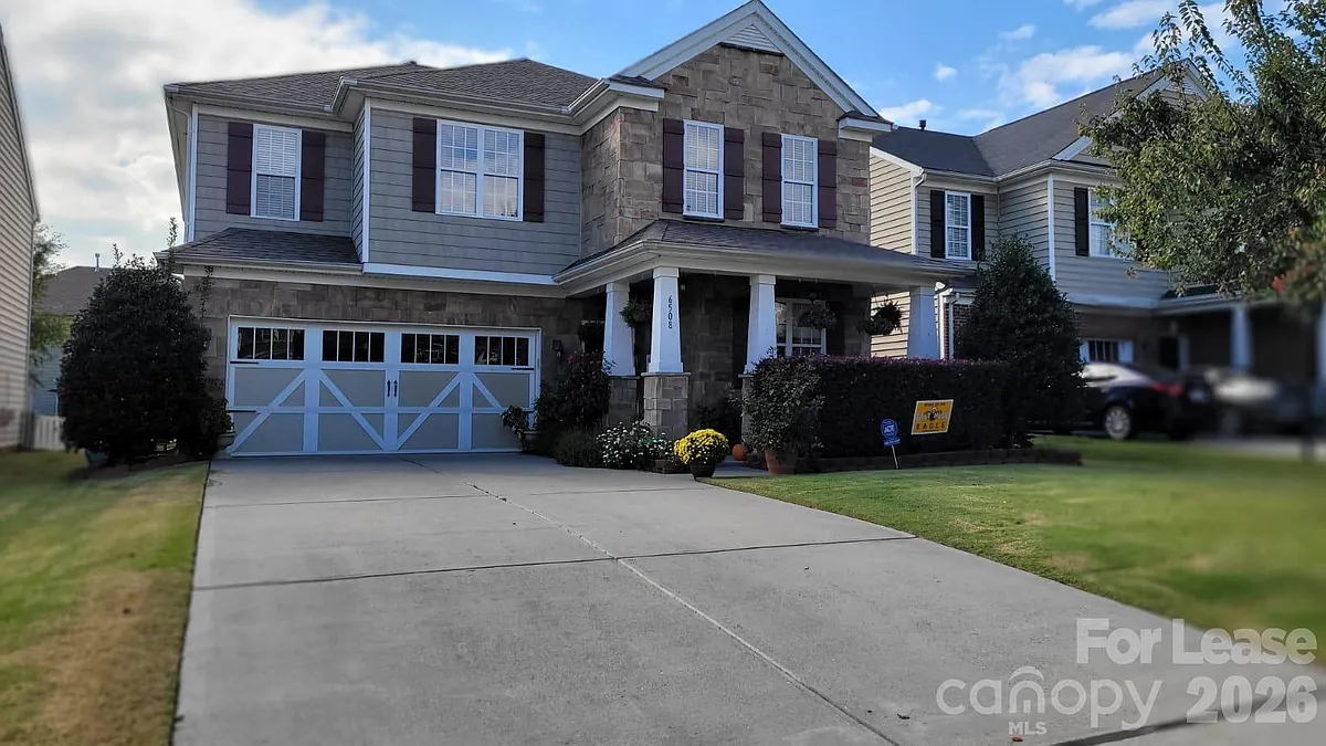 Building Photo - 6508 Manitoba Ln