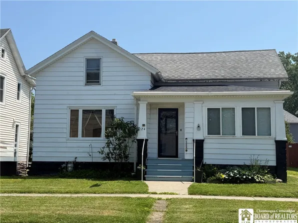 124 S Jerboa St, Dunkirk, NY 14048