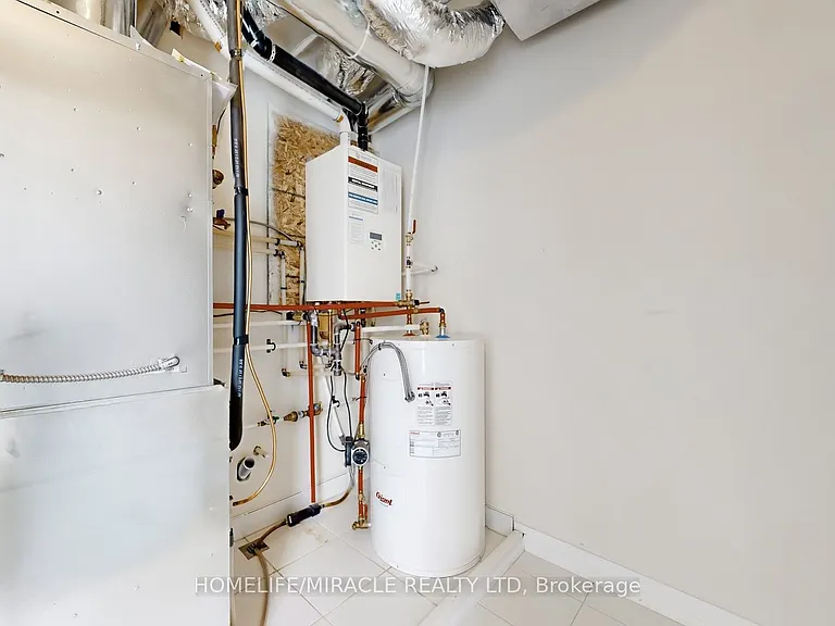 1577 Rose Way #416 — Photo 40