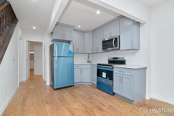 Rented by Halstead Real Estate | media 13