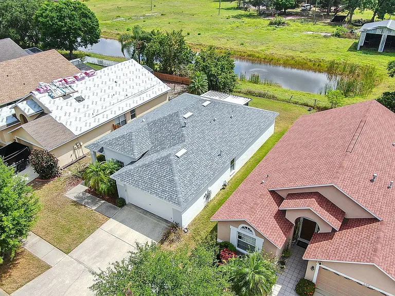 6760 Waterton Dr — Photo 27