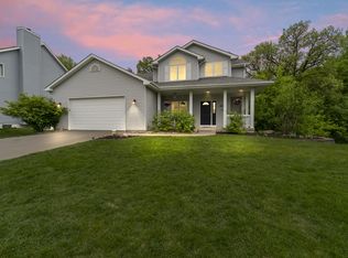 817 Vermont Cir, Ames, IA 50014