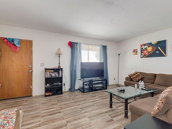 5th image of 1301 W Rose Pl