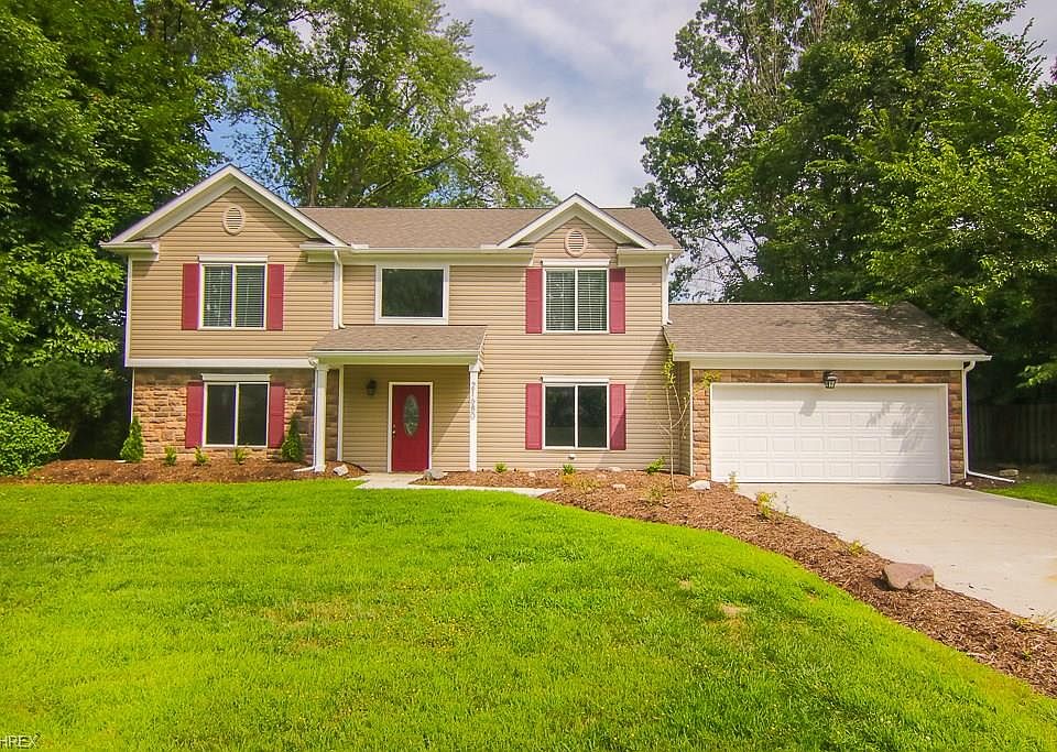 1st image of 21680 Hilliard Blvd