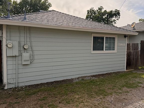2nd image of 3346 Stingy Ln #B