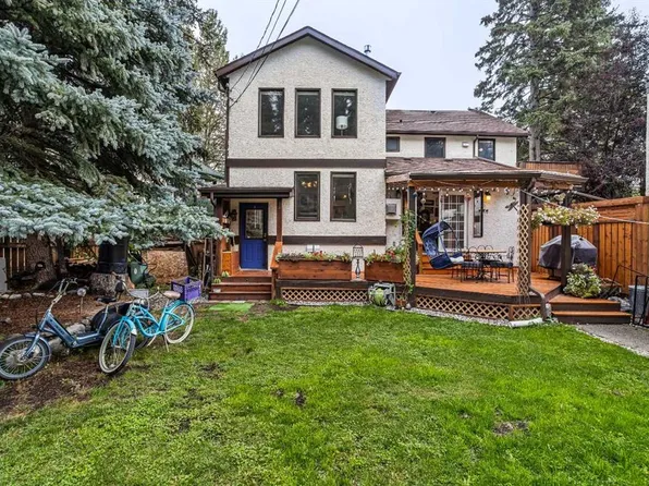 118 N Rundle Dr, Canmore, AB T1W 2L9
