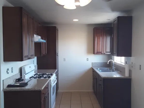 3213 W Cabot Dr #4, Anaheim, CA 92804