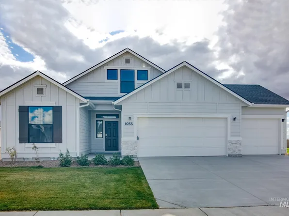 1055 SW Besra Dr, Mountain Home, ID 83647