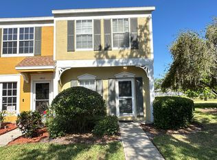 1400 Costa Mesa Dr, Zephyrhills, FL 33543