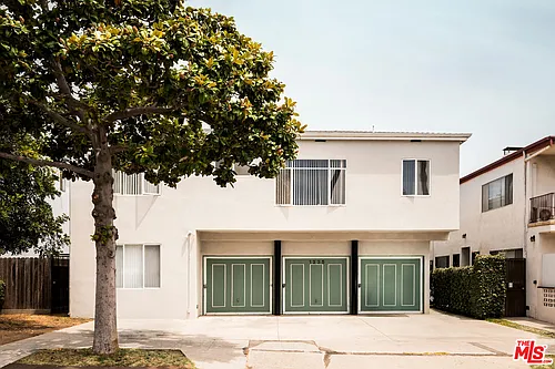 1235 10th St #1 Photo 1