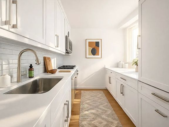 4th image of 721 Columbus Ave #8H