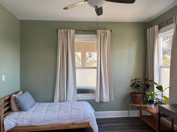 4534 Congress Ave #1