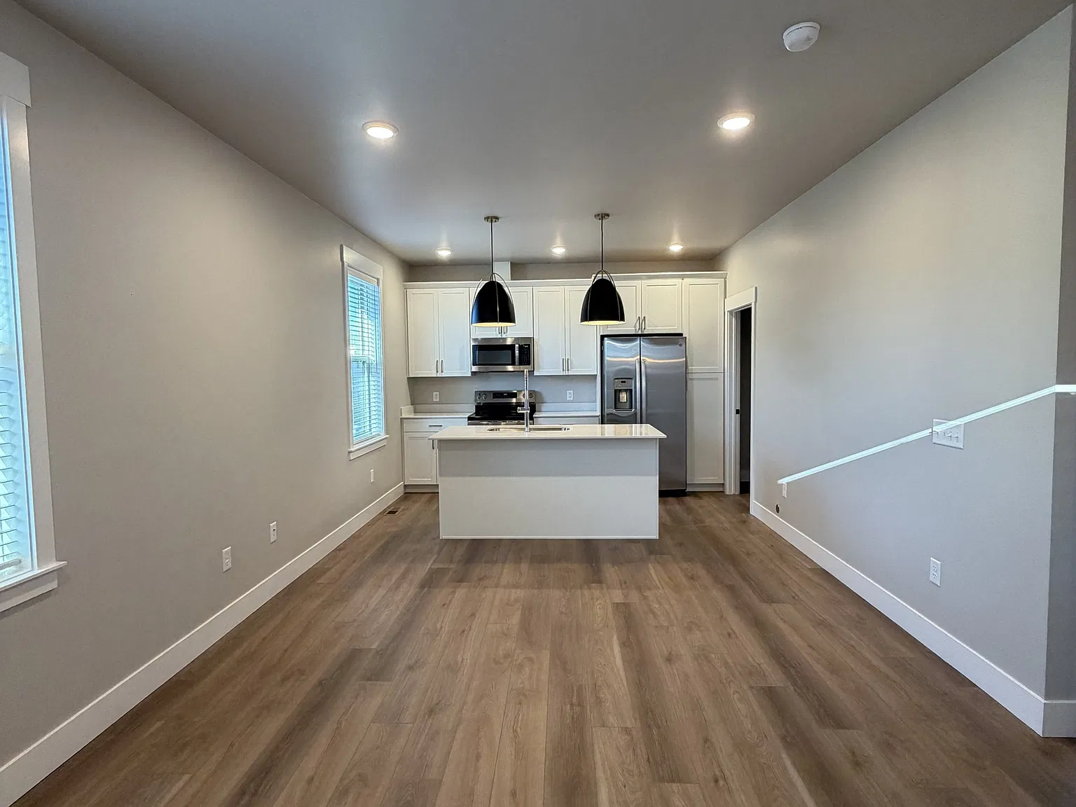 6108 Northstead Avenue - 202 — Photo 4