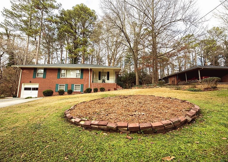 1st image of 2127 Sherwood Dr SE