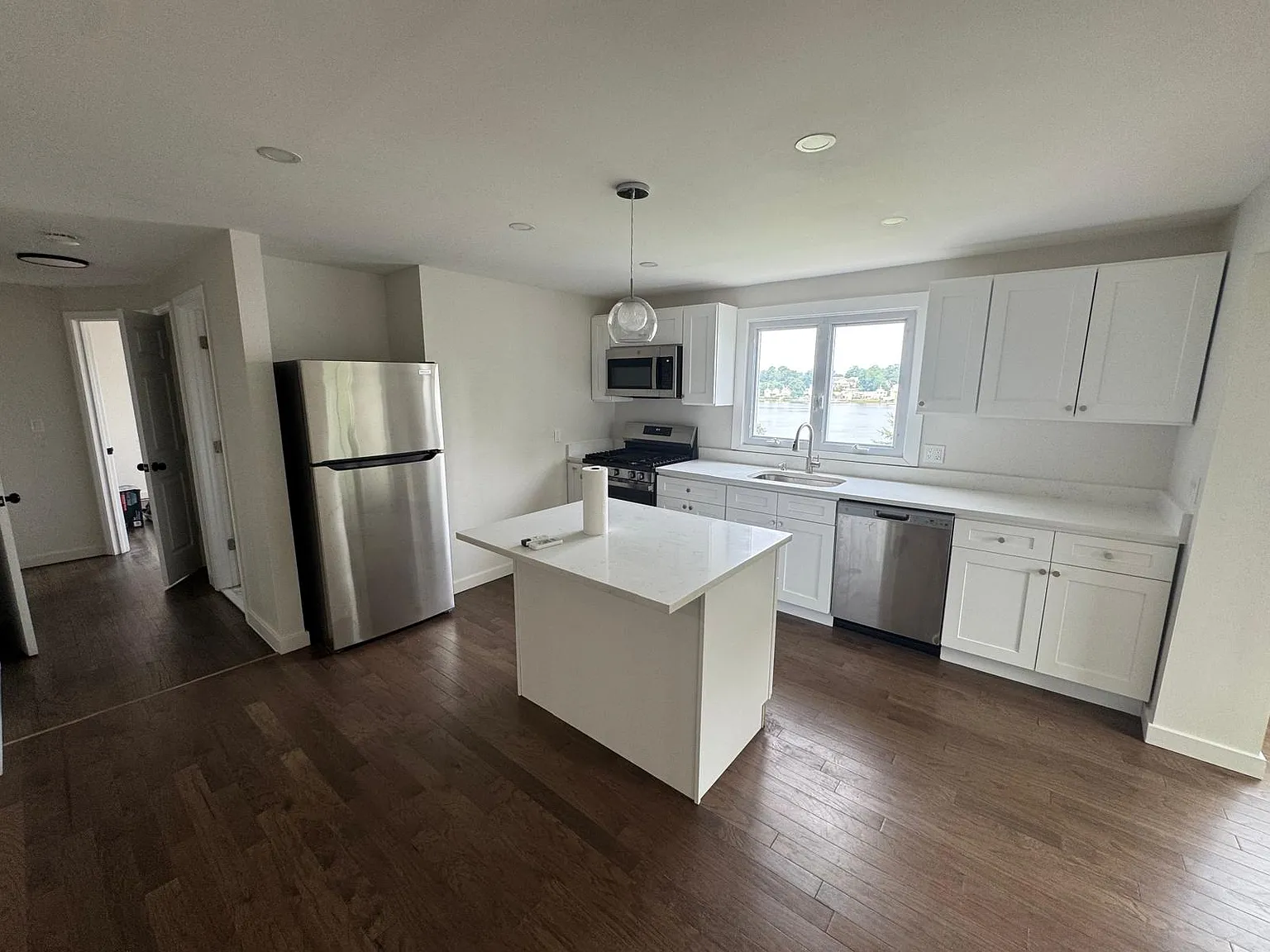 800 Quinnipiac Ave — Photo 2