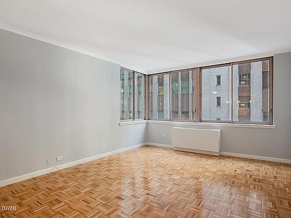4th image of 235 E 40th St APT 3F