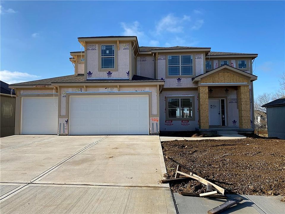 1st image of 4005 NE 88th St