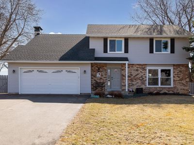 1304 W 140th St, Burnsville, MN, 55337